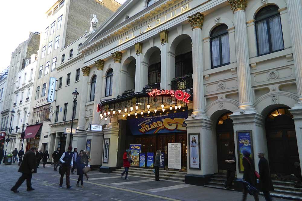The London Palladium Theatre beatles walking tour
